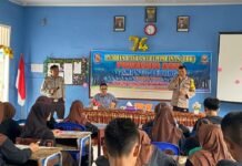 Bhabinkamtibmas Polsek Lebong Utara Sosialisasi Bahaya Narkoba di SLTPN 1 Lebong