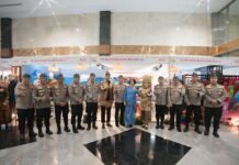 Dampingi Kapolda Bengkulu, Kapolres dan Ketua Bhayangkari Bengkulu Utara Tinjau Bazar Nusantara 2026
