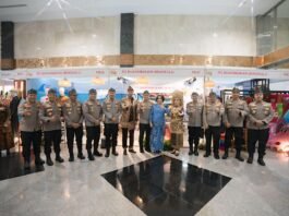 Dampingi Kapolda Bengkulu, Kapolres dan Ketua Bhayangkari Bengkulu Utara Tinjau Bazar Nusantara 2026